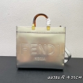 FENDI フェンダーチェ（レディース） バッグ通販。新作コレクションから日本未発売アイテムまで続々登場！nvbag536