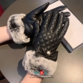 ブランド手袋 レディース 羊革手袋 暖かさはもちろん通気性もよく、蒸れにくく長時間の装着が可能です shoutao048