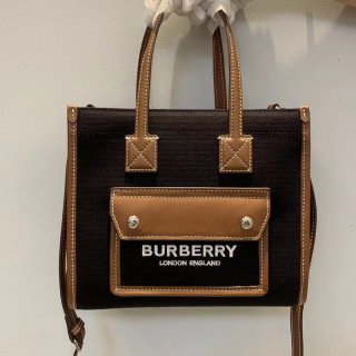 Burberry バーバリー（レディース） バッグ通販。新作コレクションから日本未発売アイテムまで続々登場！nvbag077