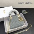 Dior ディオール（レディース） バッグ通販。新作コレクションから日本未発売アイテムまで続々登場！nvbag228