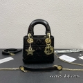Dior ディオール（レディース） バッグ通販。新作コレクションから日本未発売アイテムまで続々登場！nvbag230