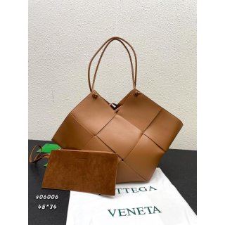 Bottega Veneta（レディース） バッグ通販。新作コレクションから日本未発売アイテムまで続々登場！nvbag272