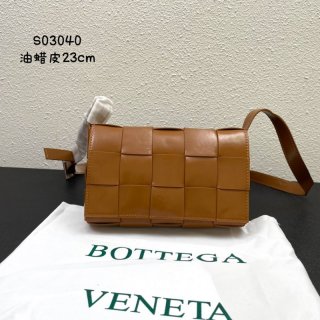 Bottega Veneta（レディース） バッグ通販。新作コレクションから日本未発売アイテムまで続々登場！nvbag279